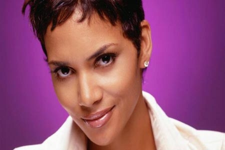 Halle Berry anuncia embarazo