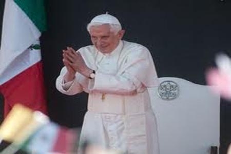 Benedicto XVI decidió abdicar tras visita a México