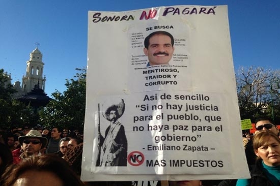 Miles marchan contra tenencia vehicular en Sonora