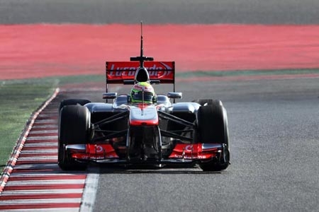 Checo Pérez, el más rápido en Cataluña