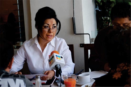 Lucero Saldaña propone pacto político sin simulaciones para reformas estructurales