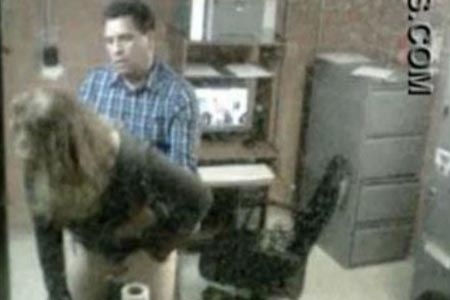 Captan a funcionario de la PGJ de Veracruz teniendo sexo con secretaria
