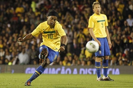 Ronaldinho regresa a la selección de Brasil