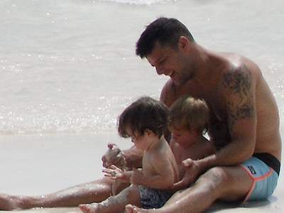 Ricky Martin quiere hija y boda