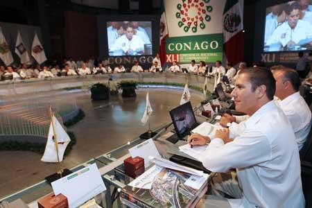 Conago promueve federalismo hacendario