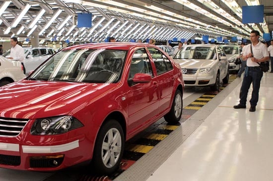 Volkswagen ensamblará 650 mil vehículos en Puebla