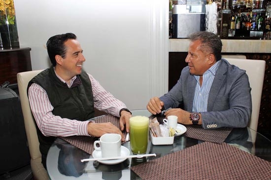 Agüera da espaldarazo a Fernández del Campo como dirigente del PRI