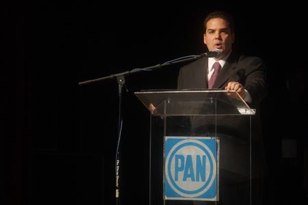 CEN le enmienda la plana a Mondragón