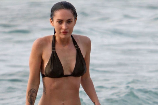 Megan Fox luce bikini en Hawai