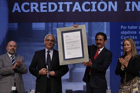 BUAP, pionera en calidad en el país: CIEES