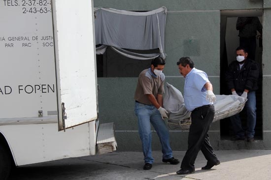 Indigente fue hallado muerto en gasolinera abandonada en La Noria