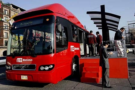 Nominan para premio internacional de transporte a metrobús… del DF