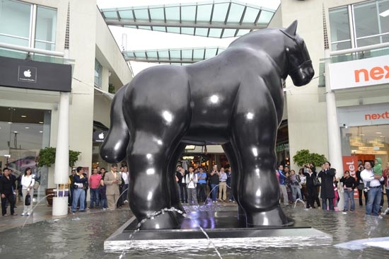 Puebla adopta a “Caballo” de Fernando Botero