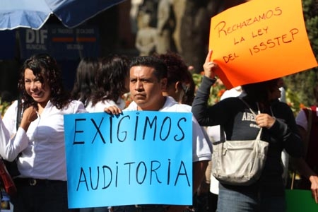Maestros del CENHCH y Tepeaca sancionados por la SEP