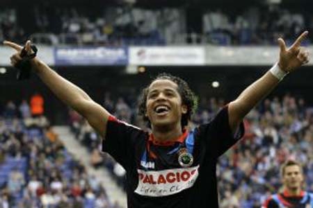 Gio Dos Santos, revelación en España