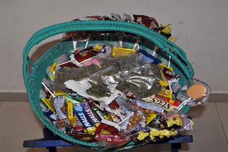 Capturan a sujeto que vendía marihuana en canasta de dulces