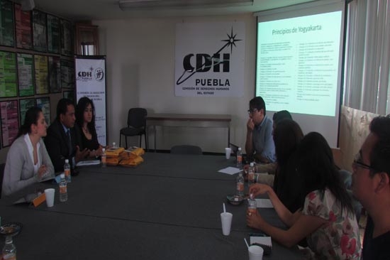 CDHE trabaja con comunidad LGBT