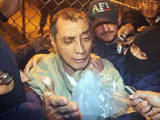Dan 11 años de prisión a Mario Villanueva en Nueva York