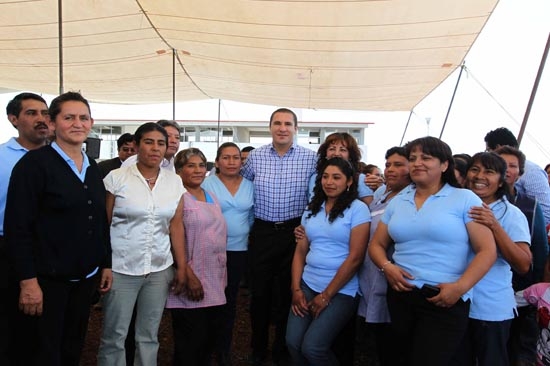 Moreno Valle ofrece más infraestructura vial y de salud para Texmelucan