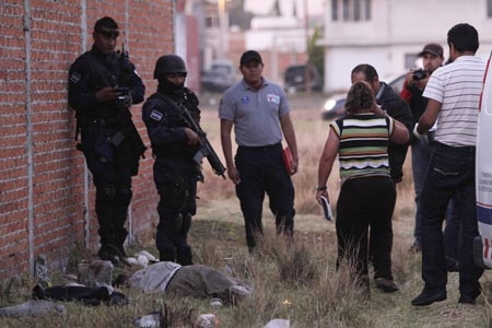 Hombre fue ultimado a golpes y puñaladas en San Pedro Cholula