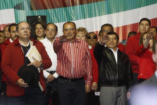 Marín sale del clóset con Peña Nieto