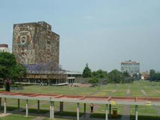 UNAM rechaza a 87% de aspirantes