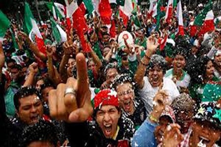 Mexicanos son pobres, pero felices, dice la OCDE