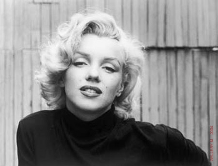 Marilyn Monroe, triste y cansada de la vida