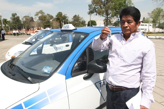 Sólo 56 taxis han ingresado a sustituir más de 2 mil mototaxis