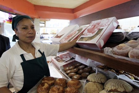 Rosca de Reyes, panaderías inician su elaboración y venta en Puebla
