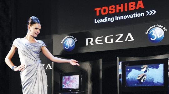 Toshiba lanza pantalla 3D que no necesita lentes