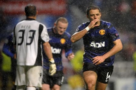 Chicharito anota en triunfo del Manchester United