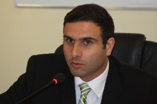 Diputado del PVEM promueve a su suegro, Antonio Gali, como candidato