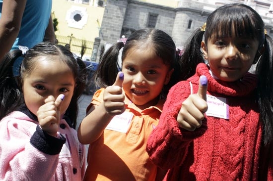 Más seguridad, exigen niños de Puebla a futuros gobernantes