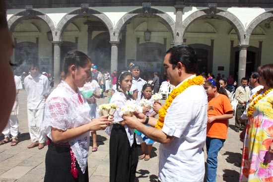 Primera Muestra de Etnias del Estado en el Pueblo Mágico de Zacatlán