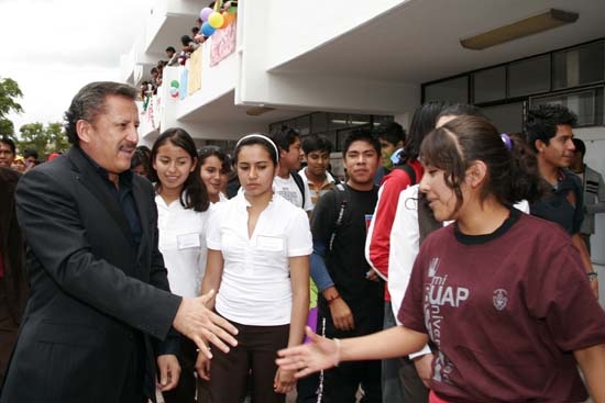 BUAP: casi 20 mil rechazados