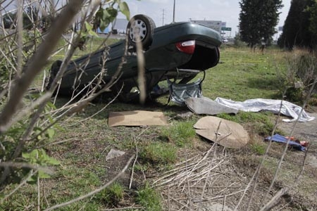 Volcadura en el Periférico, un hombre murió