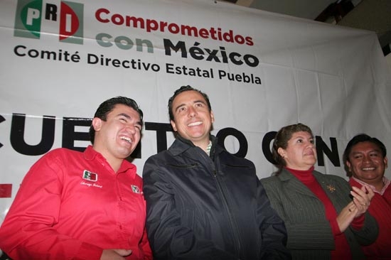 PRI respalda reclamos de trabajadores despedidos por el gobierno de RMV