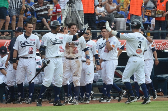 Pericos de Puebla cayó 5-12 ante Sultanes en playoffs de la LMB