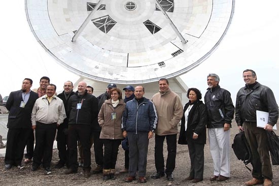 Felipe Calderón supervisó el Gran Telescopio Milimétrico ubicado en Puebla