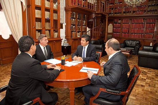 Se reúnen equipos de transición de Tony Gali y Eduardo Rivera