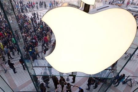 Apple abrió mega tienda en China