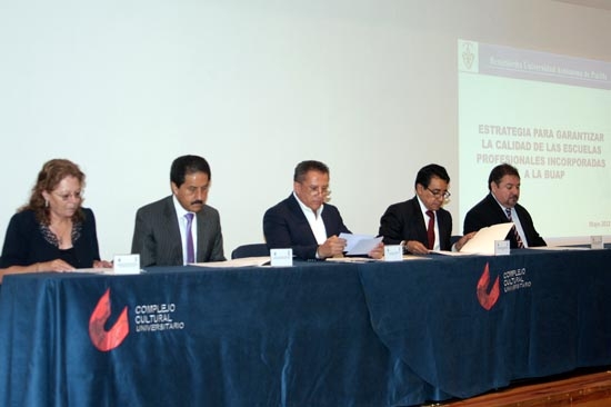 Escuelas incorporadas a la BUAP tienen hasta 2015 para certificarse