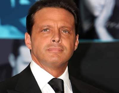 Luis Miguel regresa a los escenarios en septiembre