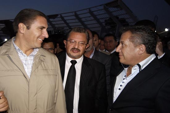 RMV recorre con Agüera nuevas obras en la BUAP