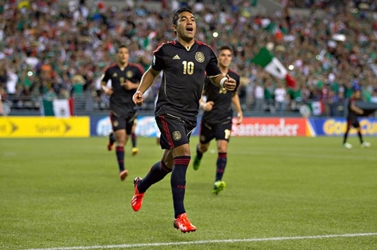 México derrotó 2-0 a Canadá en la Copa de Oro
