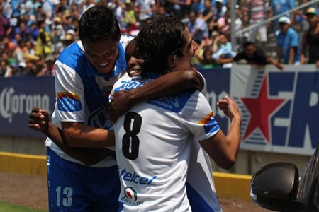 La Franja rescató un punto ante Cruz Azul, empataron 1-1