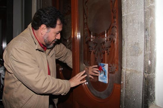 Otro oso de Fernández Noroña: que él dará permisos para ambulantes en Analco