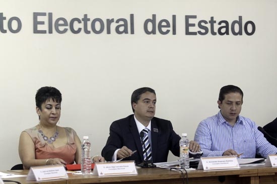 IEE defiende a empresa contratada para imprimir boletas electorales