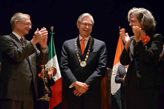 Luis Ernesto Derbez, rector de la UDLAP por cinco años más